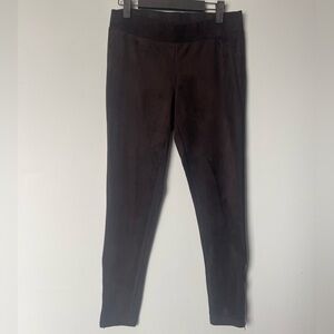 Olivaceous Black Leggings